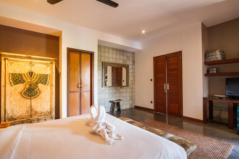 Luxury 5BR Family Villa Near Seminyak, Bali Villa 1167