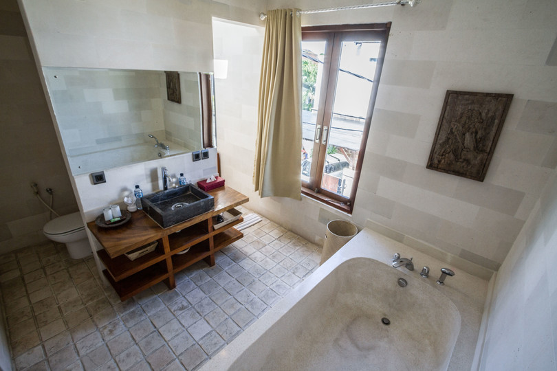Luxury 5BR Family Villa Near Seminyak, Bali Villa 1167