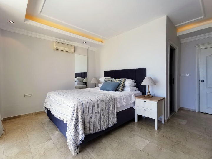 5 Star Villa Prestige – Mountain and Sea Luxury
