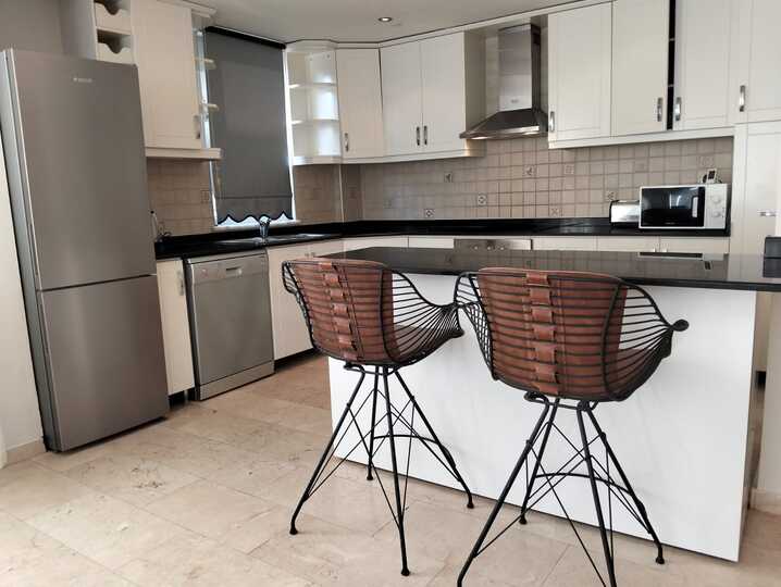 5 Star Villa Prestige – Mountain and Sea Luxury