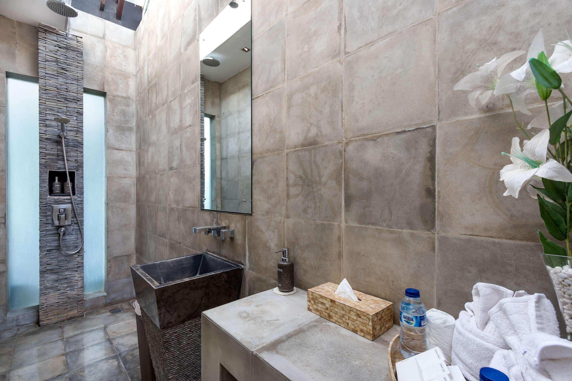 5 Bedroom Holiday Villa in Seminyak with Private Pool, Bali Villa 2001