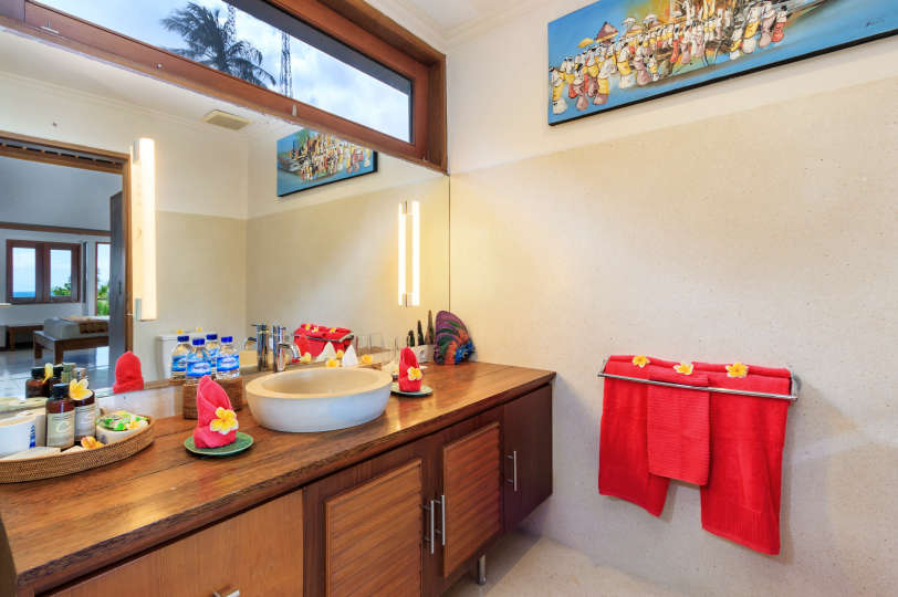 Luxury 5 Star Villa in Bali, Bali Villa 2002