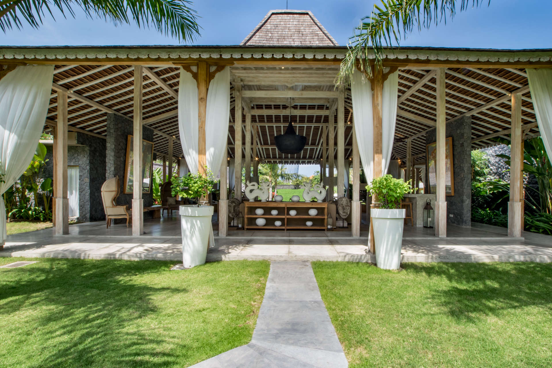 Enjoy a Holiday of a Lifetime Renting Your Own 5 Star Private Villa at the Best Rate in Kerobokan, Villa Bali 2008