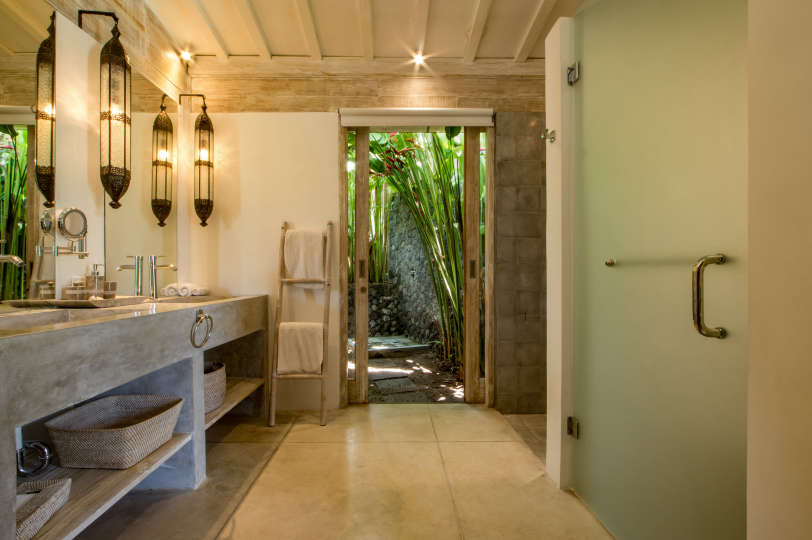 Enjoy a Holiday of a Lifetime Renting Your Own 5 Star Private Villa at the Best Rate in Kerobokan, Villa Bali 2008