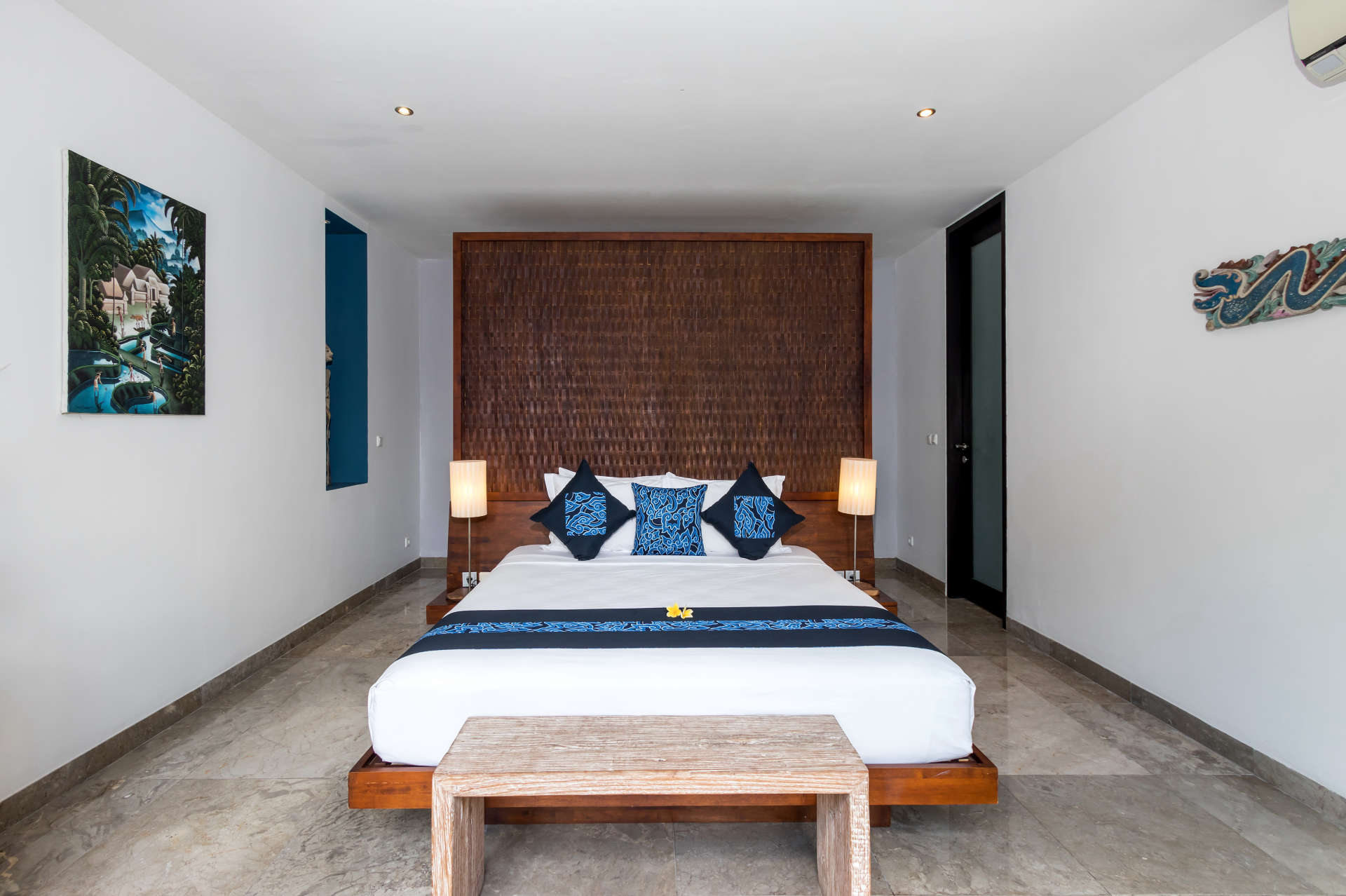 Beautiful 5 Star Holiday Villa in a Prime Location in Seminyak, Book Early to Secure Your Dates, Villa Bali 2016