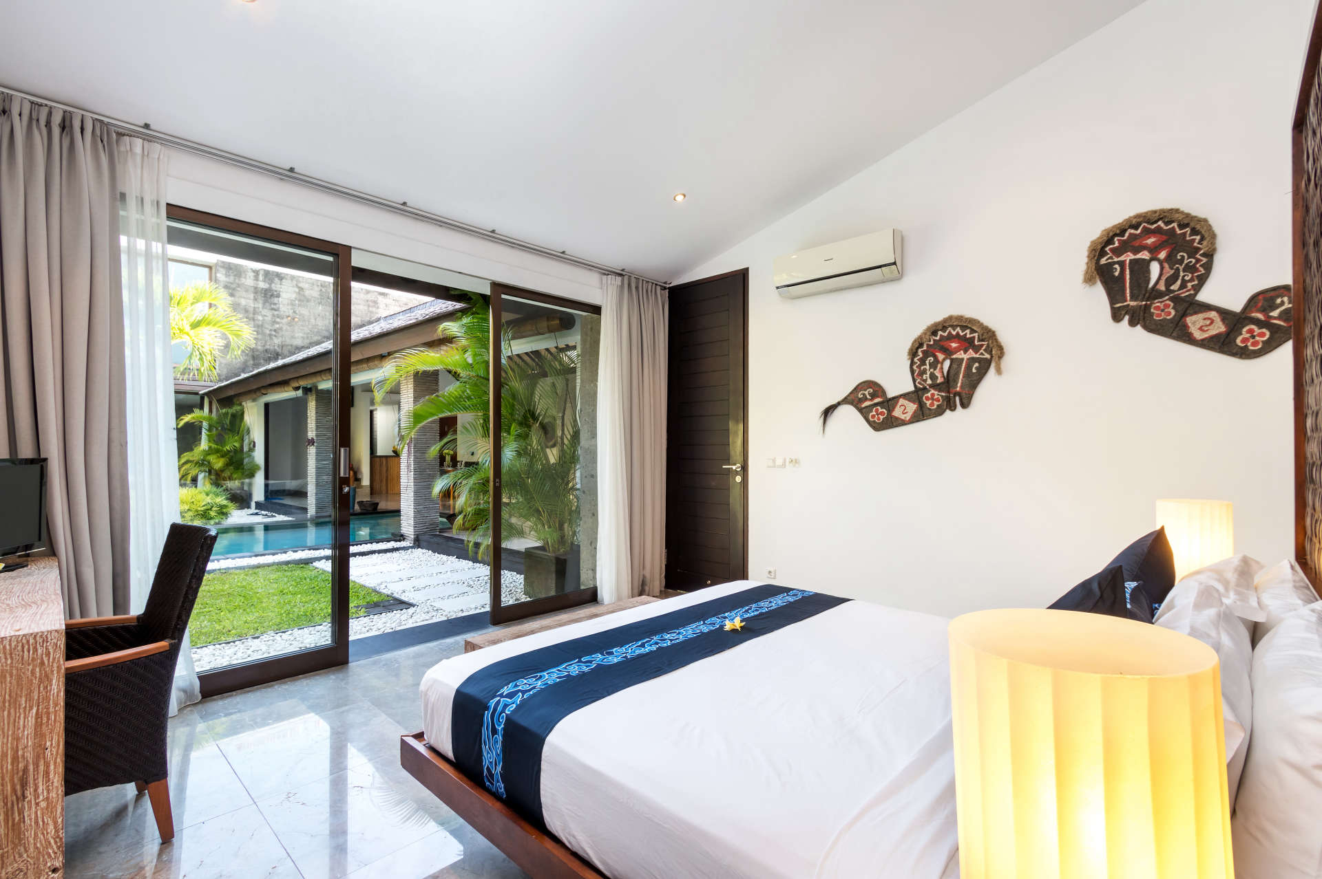 Beautiful 5 Star Holiday Villa in a Prime Location in Seminyak, Book Early to Secure Your Dates, Villa Bali 2016