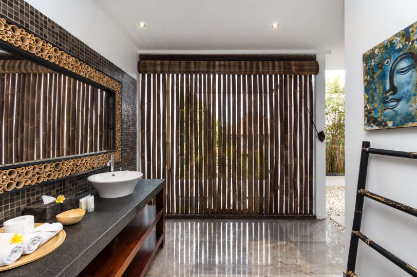 Beautiful 5 Star Holiday Villa in a Prime Location in Seminyak, Book Early to Secure Your Dates, Villa Bali 2016