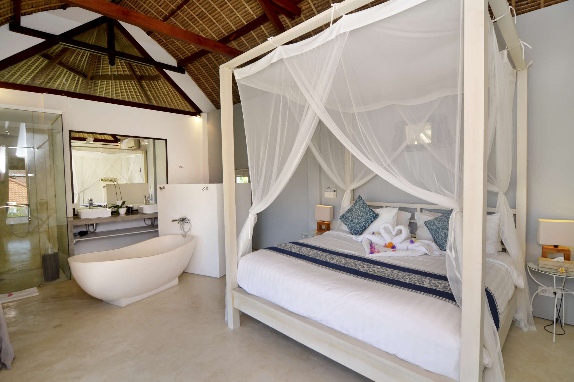 Renting Your Own 5 Star Private Villa at the Best Rate in Canggu, Villa Bali 2018
