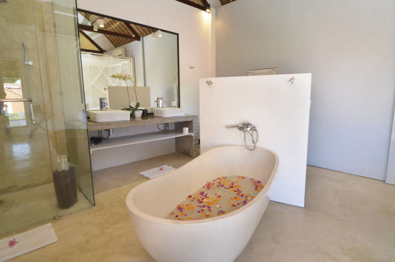 Renting Your Own 5 Star Private Villa at the Best Rate in Canggu, Villa Bali 2018