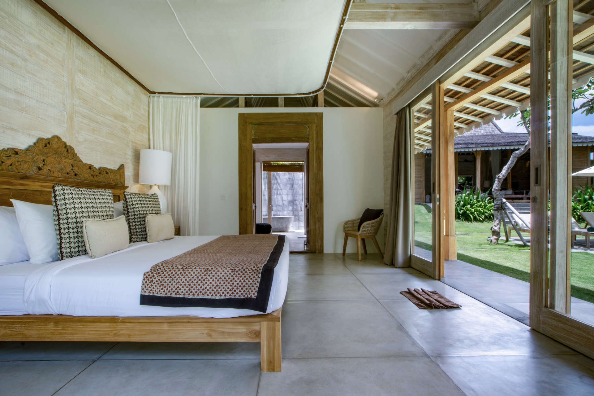 Luxury 5 Bedroom Villa with Private Pool, Bali Villa 2022