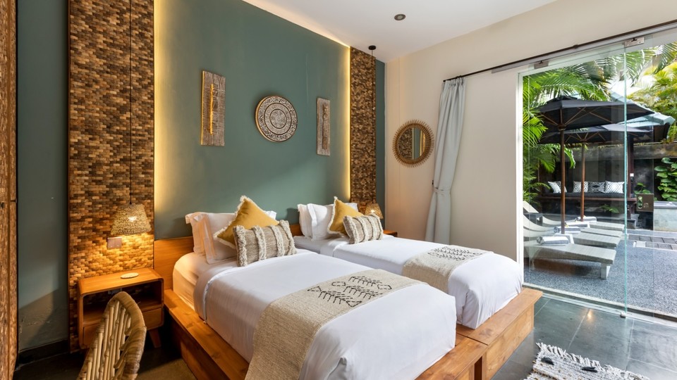 Rent a Luxury Villa in Bali Close to the Beach, Bali Villa 2024