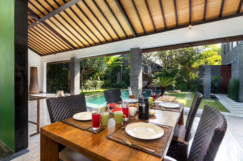 Beautiful 5 Star Holiday Villa in a Prime Location in Seminyak, Book Early to Secure Your Dates, Villa Bali 2026