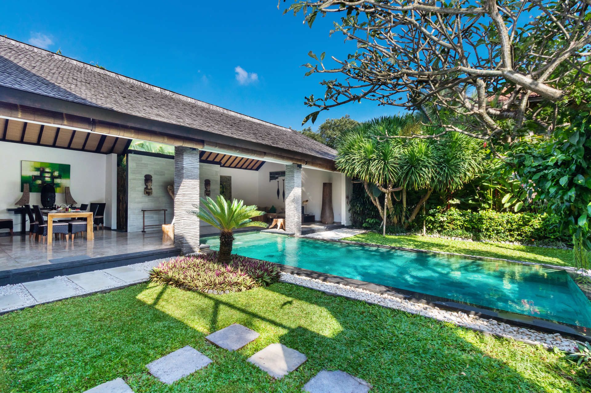 Beautiful 5 Star Holiday Villa in a Prime Location in Seminyak, Book Early to Secure Your Dates, Villa Bali 2026