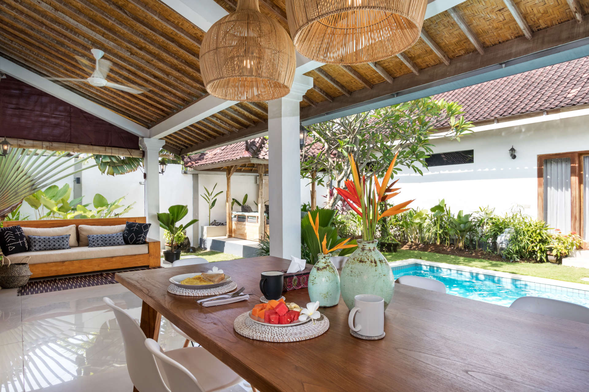 Chic Seminyak Escape, Bali Villa 2030