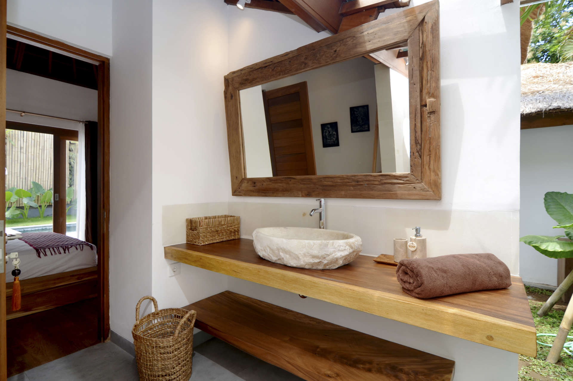 The Complete Guide to Renting Your Exclusive Holiday Villa in Seminyak with Private Pool, Villa Bali 2039