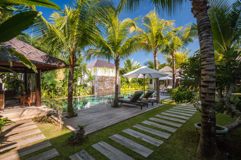 How to Rent Your Own Private Luxury Holiday Villa in Seminyak for Less than Basic Hotel, Villa Bali 2040
