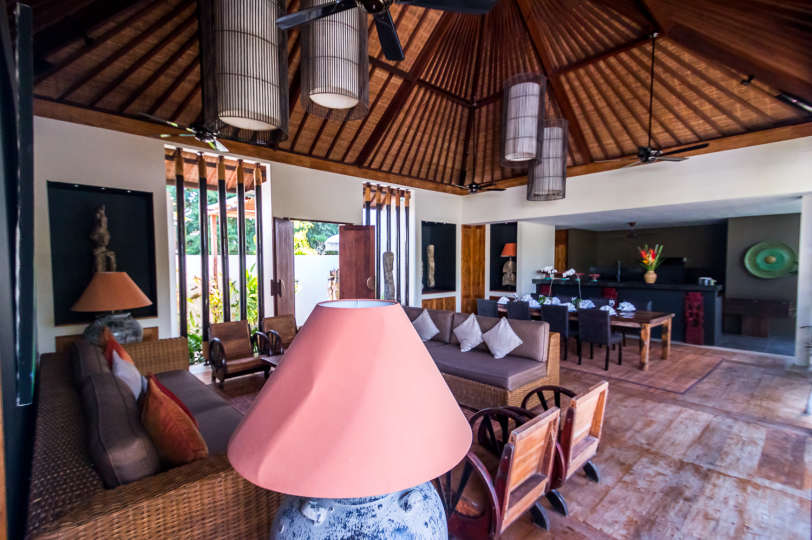 How to Rent Your Own Private Luxury Holiday Villa in Seminyak for Less than Basic Hotel, Villa Bali 2040
