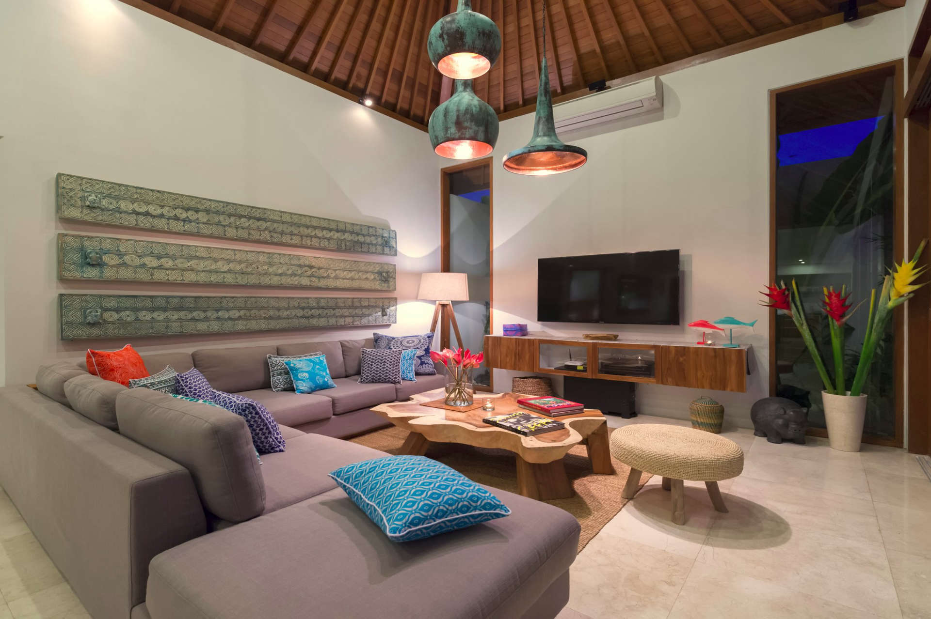 Imagine Your Family Renting a Luxury Holiday Villa Close to Seminyak’s Main Attractions, Villa Bali 2043