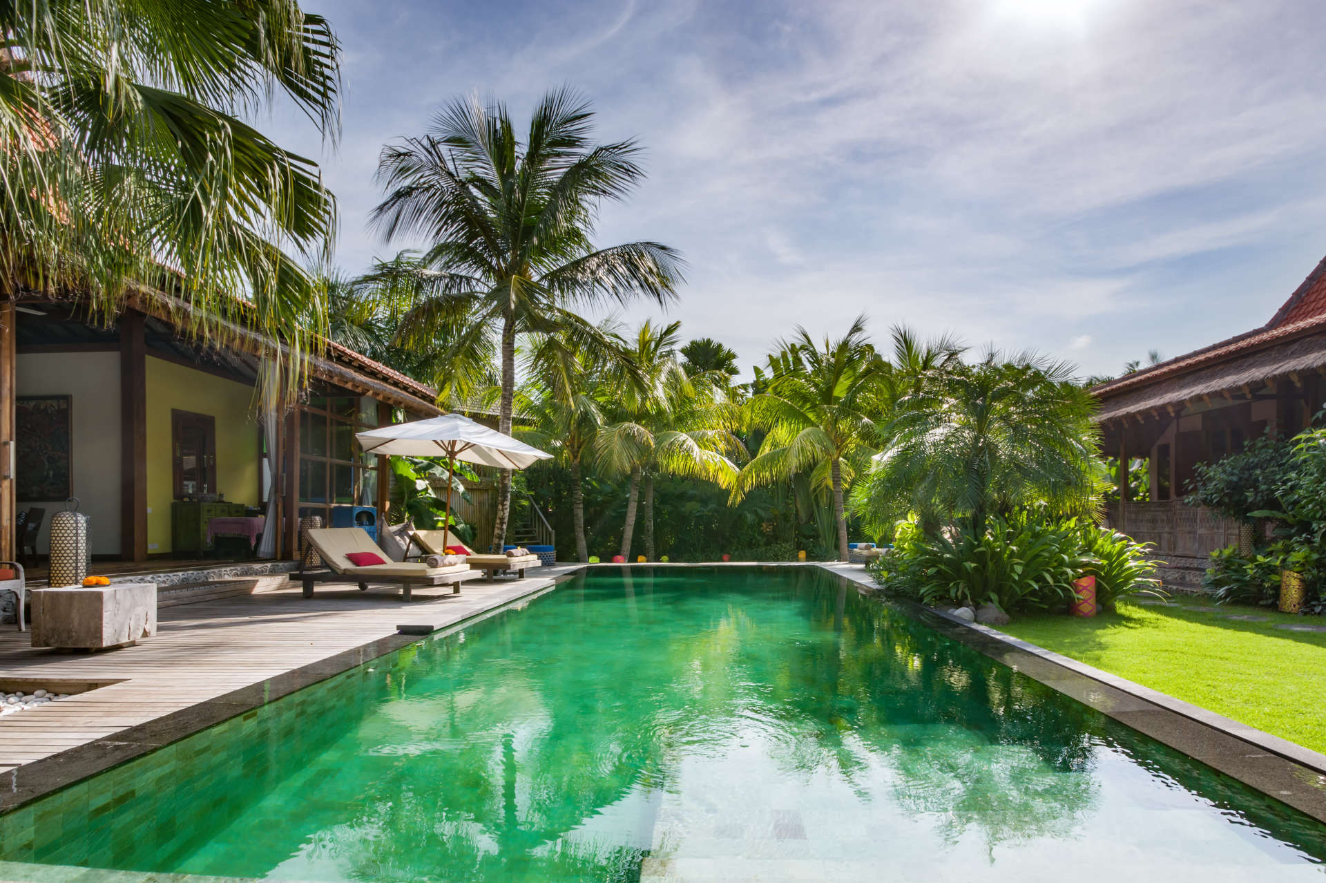 5 Star Villa in Bali, Minutes from the Beach, Bali Villa 2045