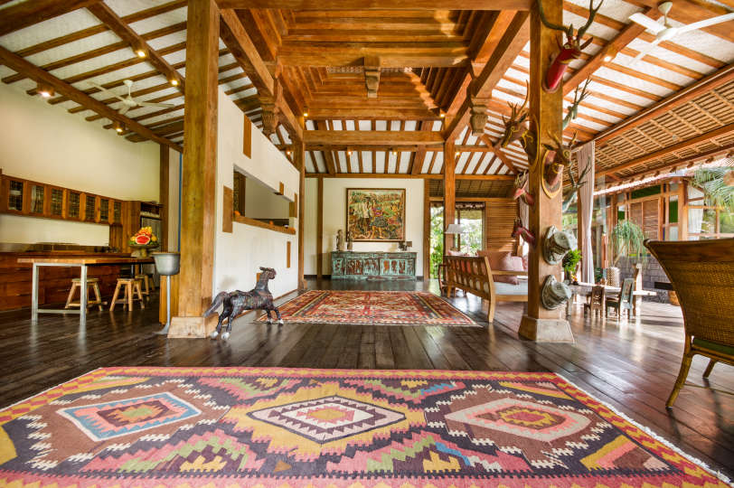 5 Star Villa in Bali, Minutes from the Beach, Bali Villa 2045