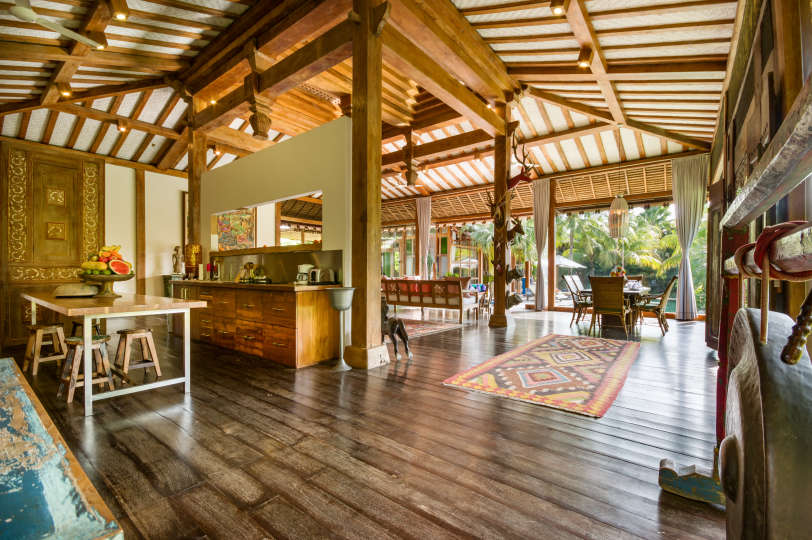 5 Star Villa in Bali, Minutes from the Beach, Bali Villa 2045