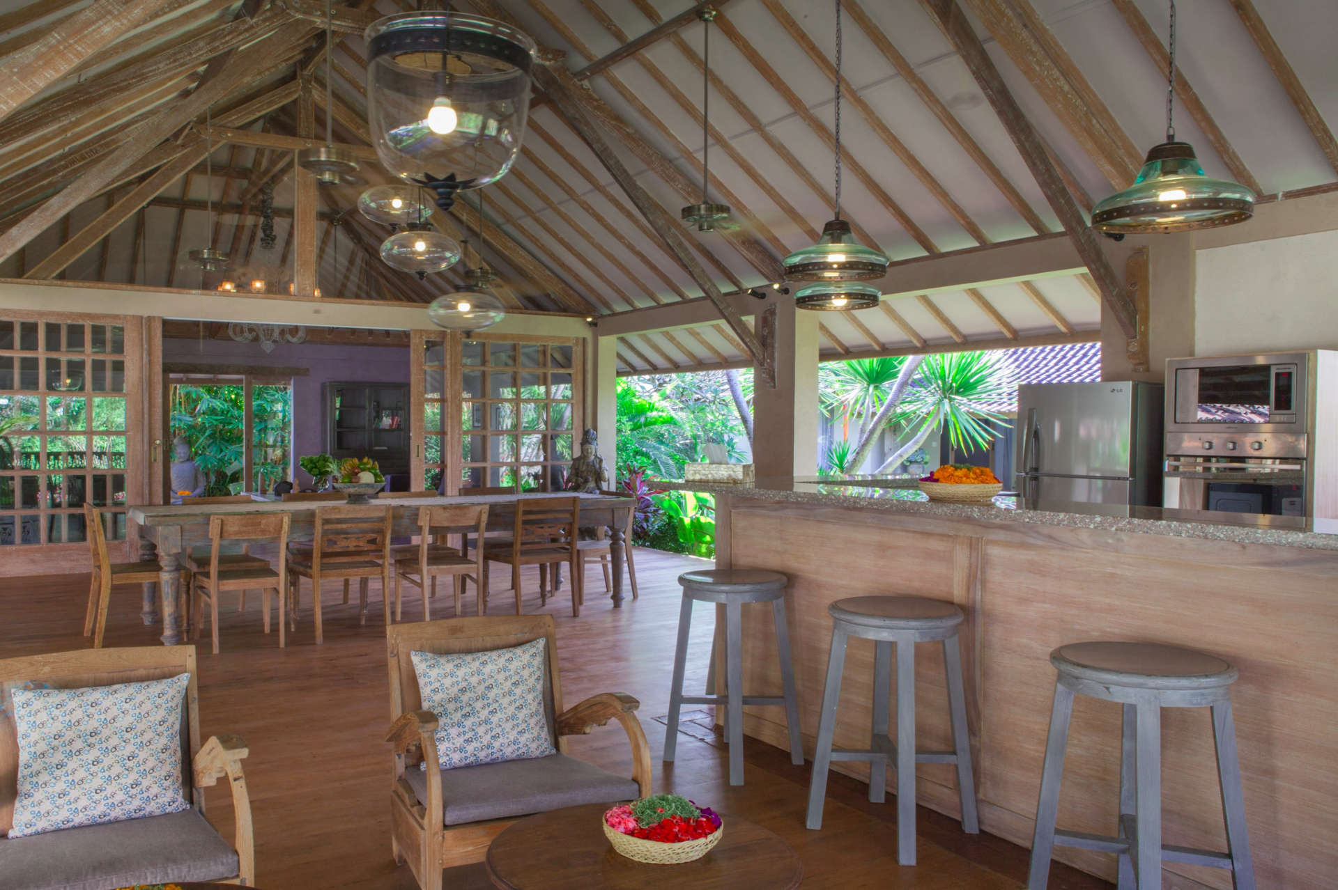 5 Star Villa for Rent in Bali, Bali Villa 2047