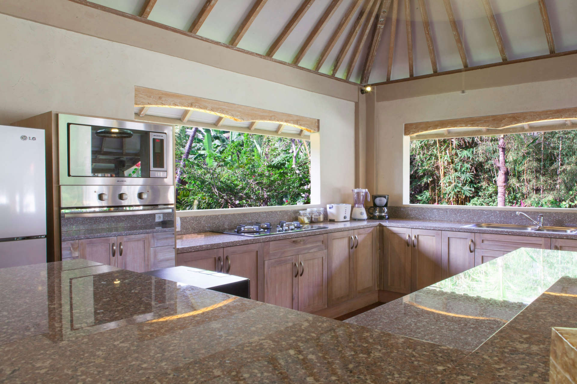 5 Star Villa for Rent in Bali, Bali Villa 2047