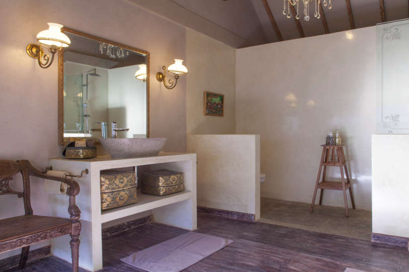 5 Star Villa for Rent in Bali, Bali Villa 2047