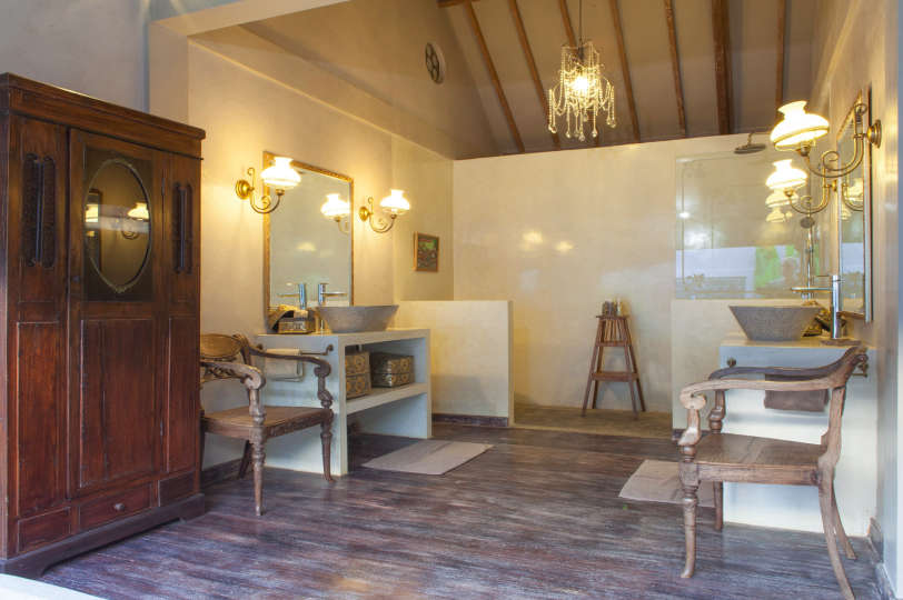 5 Star Villa for Rent in Bali, Bali Villa 2047