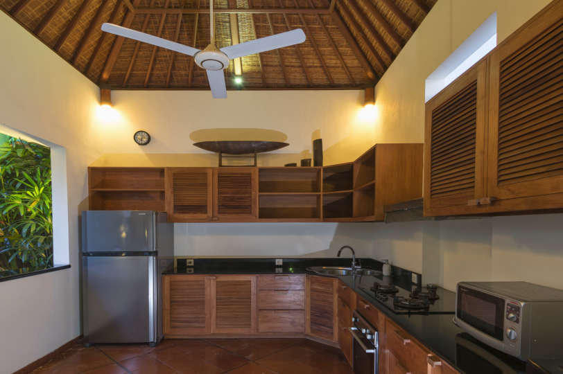 5 Star Villa in Bali, Minutes from the Beach, Bali Villa 2064