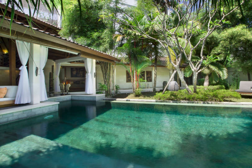 5 Star Villa in Bali, Minutes from the Beach, Bali Villa 2065