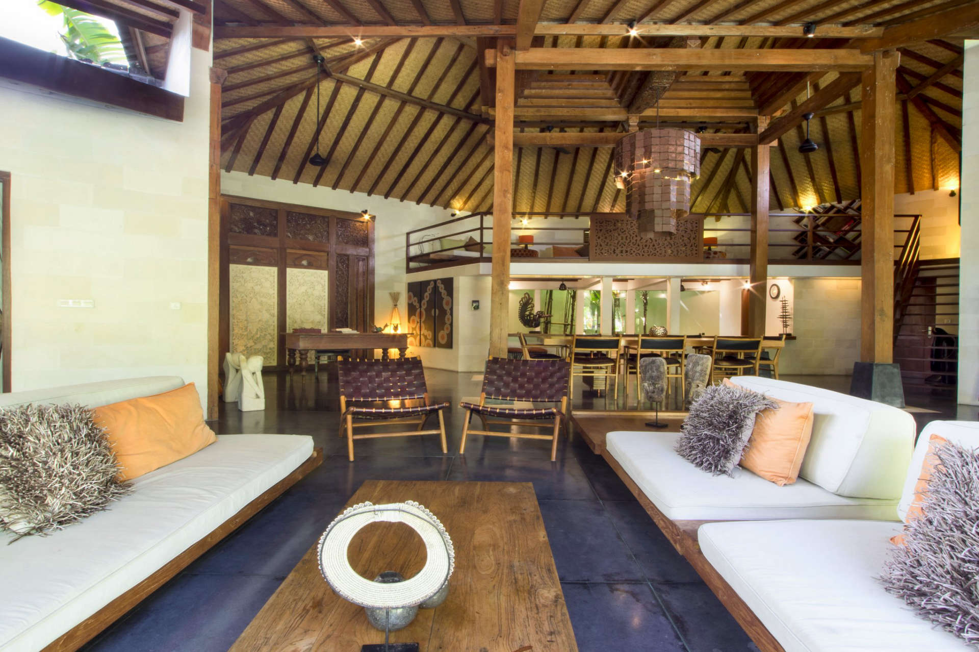 5 Star Villa in Bali, Minutes from the Beach, Bali Villa 2065