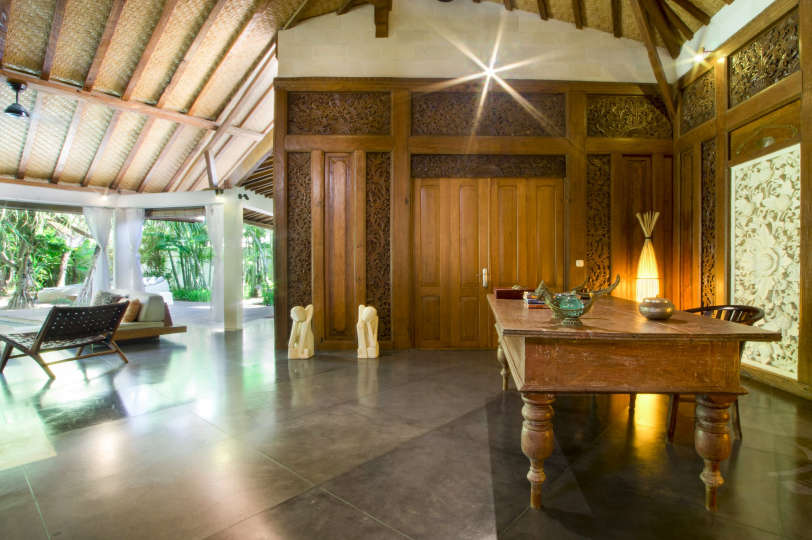 5 Star Villa in Bali, Minutes from the Beach, Bali Villa 2065