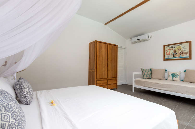 Luxury 4 Bedroom Villa with Private Pool, Bali Villa 2067