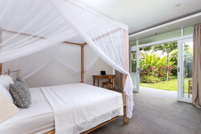 Luxury 4 Bedroom Villa with Private Pool, Bali Villa 2067