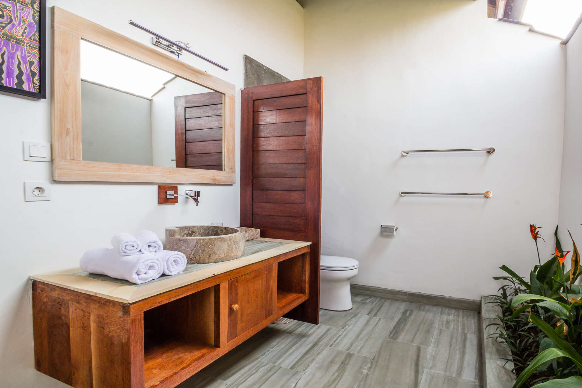 5 Star Villa for Rent in Bali, Bali Villa 2068