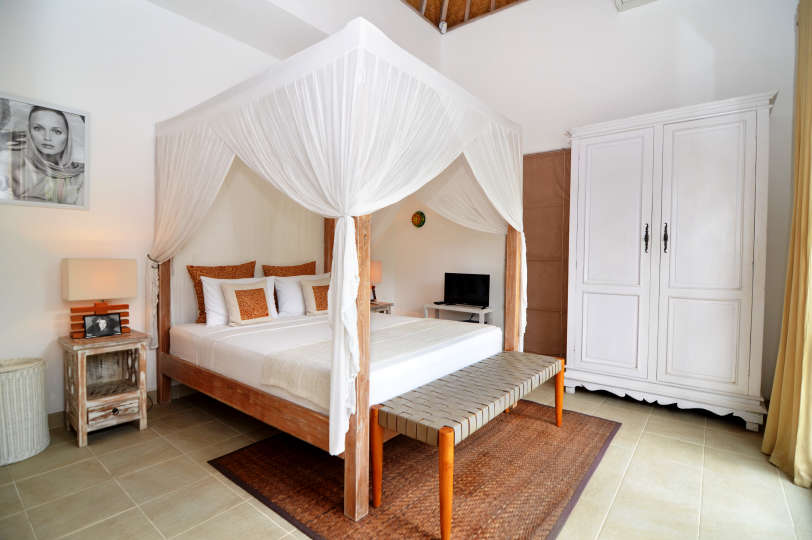 5 Star Villa in Bali, Minutes from the Beach, Bali Villa 2070