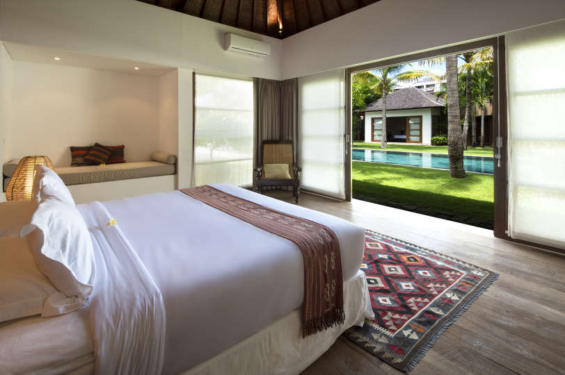 Luxury 7 Bedroom Villa in Seminyak with Private Pool, Bali Villa 2071