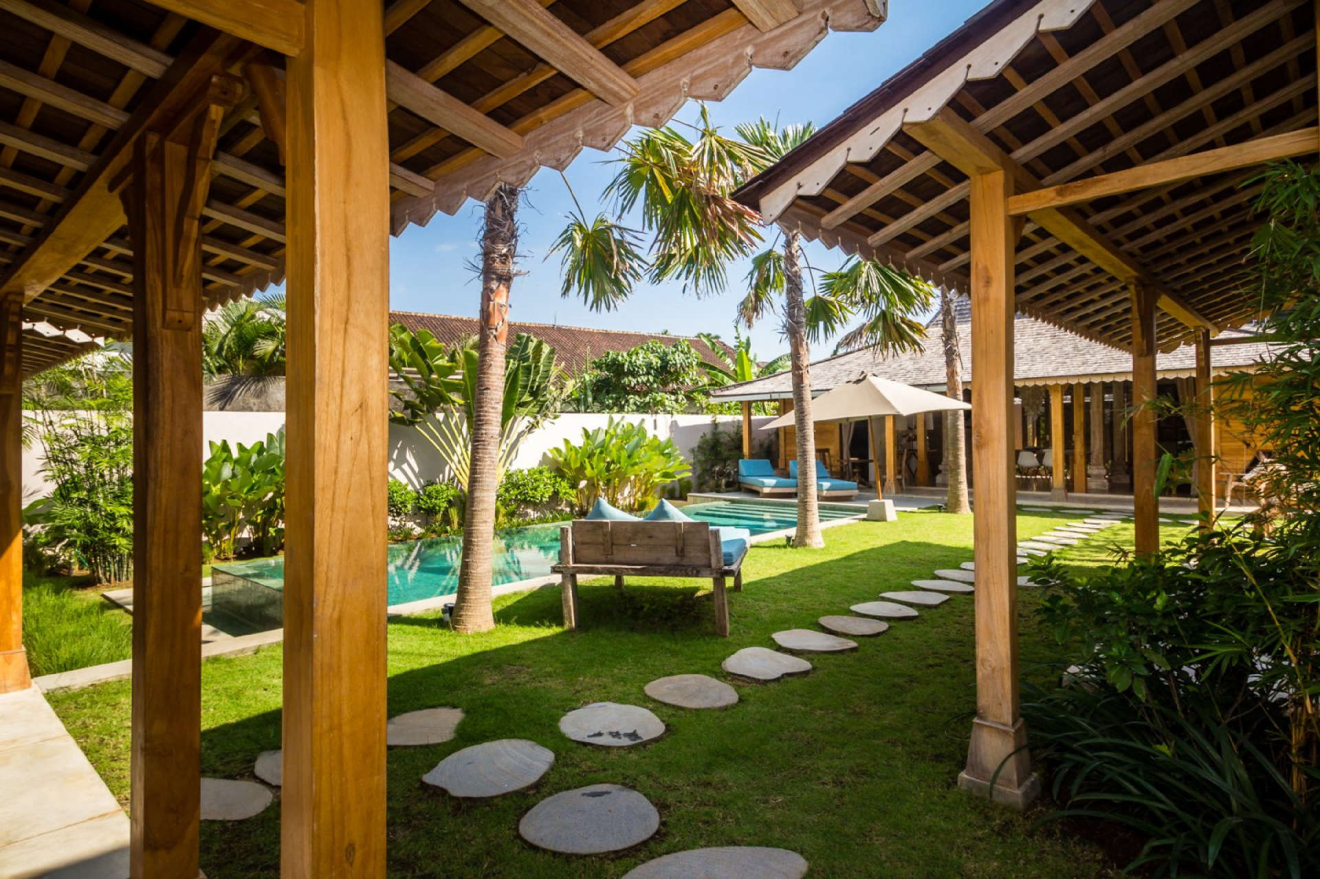 Picture This, Enjoying Your Holiday in a Luxury 5 Star Villa in Kerobokan, For Less Than a Hotel, Villa Bali 2072