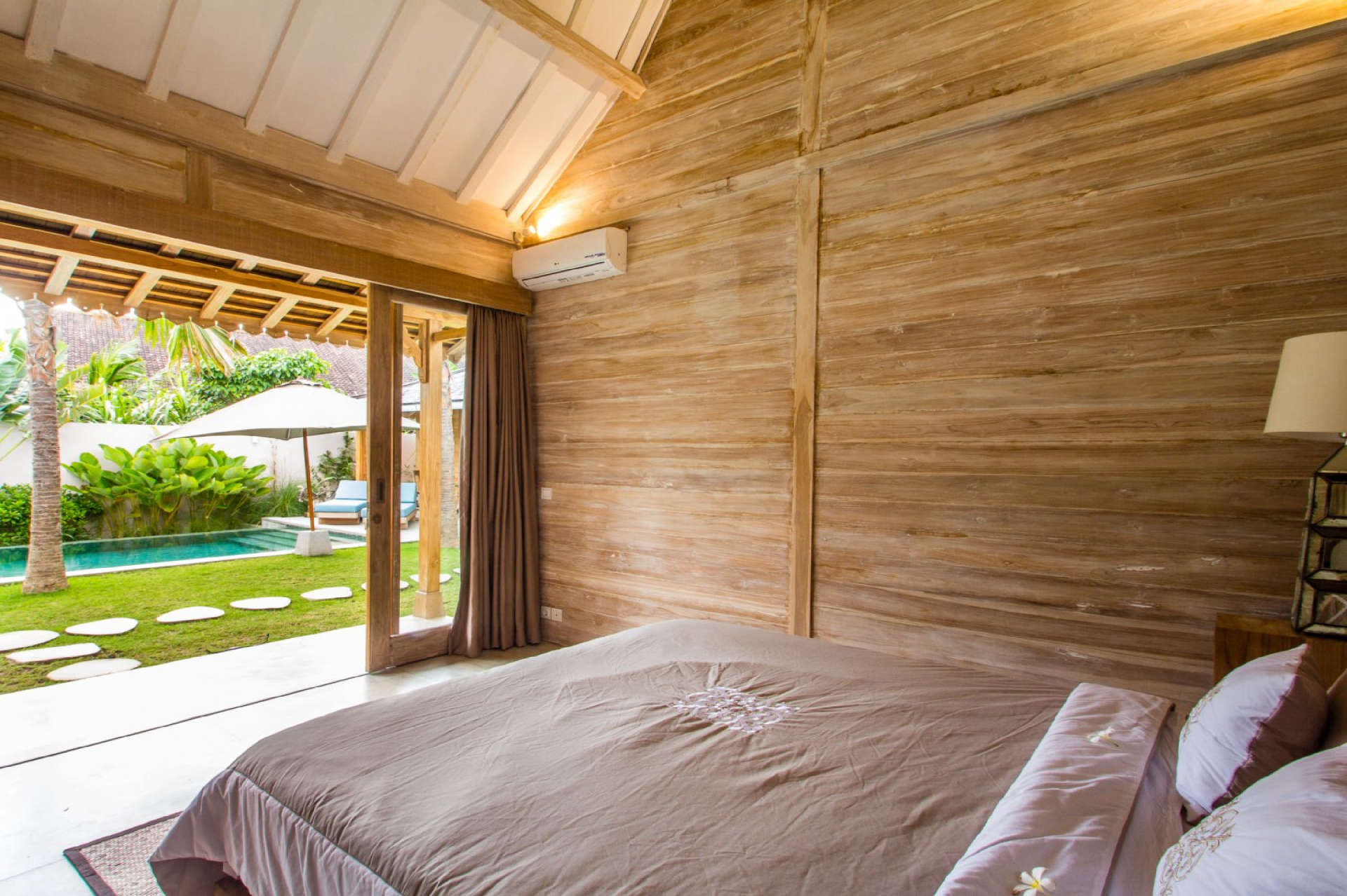 Picture This, Enjoying Your Holiday in a Luxury 5 Star Villa in Kerobokan, For Less Than a Hotel, Villa Bali 2072