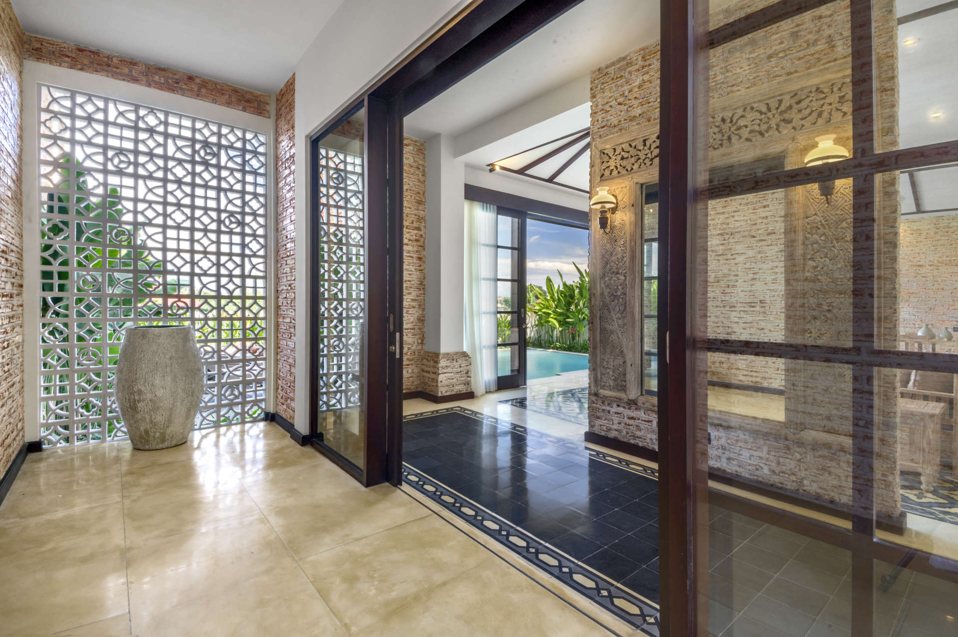 Beautiful 5 Star Villa in Prime Umalas Location, Bali Villa 2076