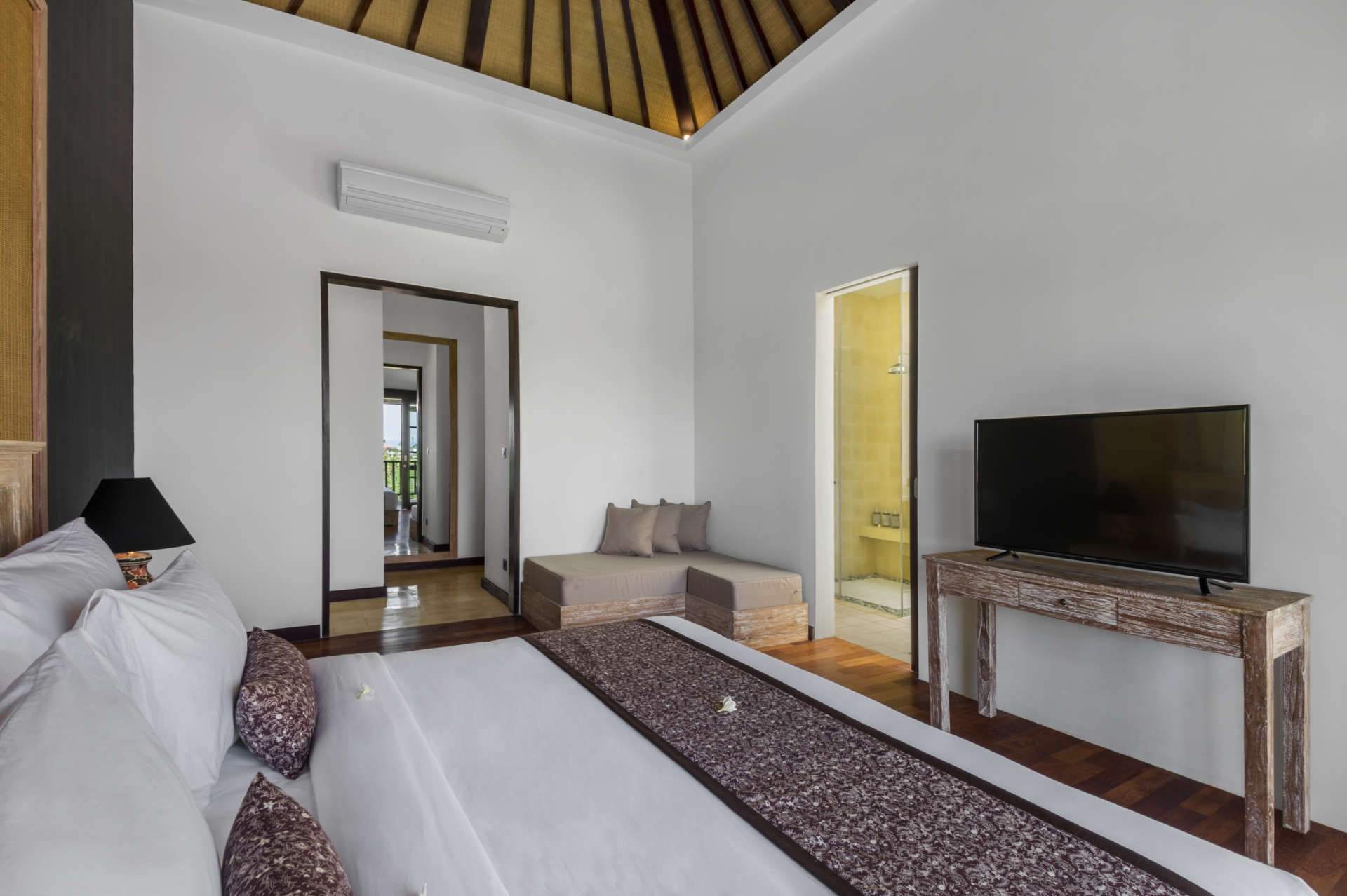 Beautiful 5 Star Villa in Prime Umalas Location, Bali Villa 2076