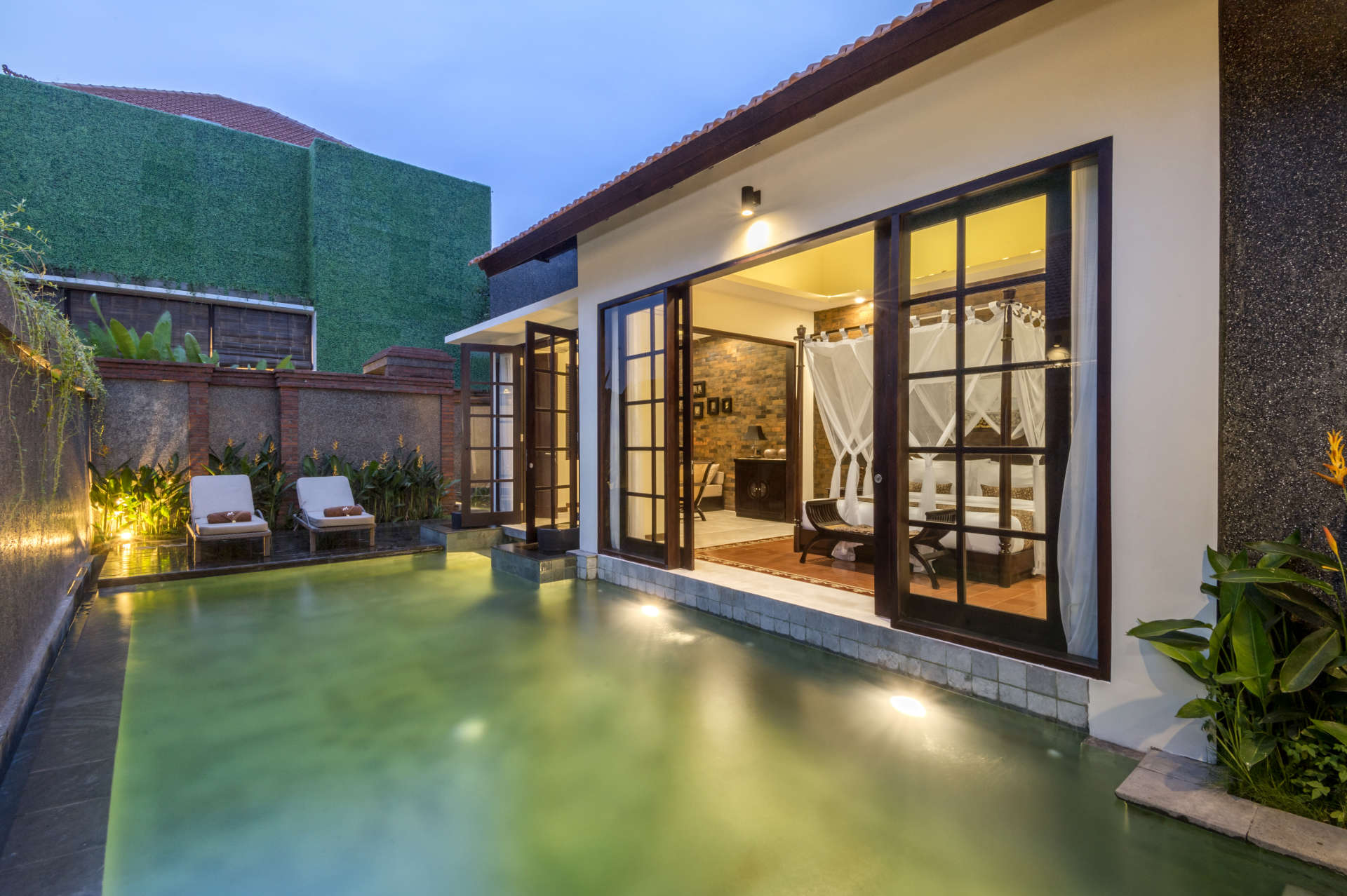 Exclusive Holiday Villa with Private Pool and Staff in Umalas, Bali Villa 2079