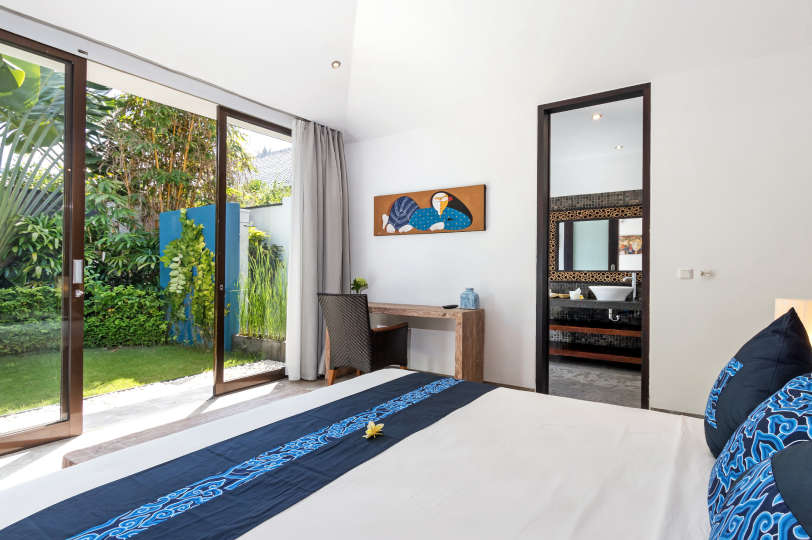 5 Star Villa in Bali, Minutes from the Beach, Bali Villa 2080