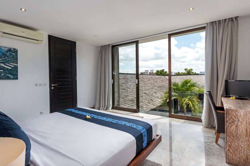 5 Star Villa in Bali, Minutes from the Beach, Bali Villa 2080