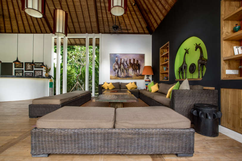 You will Love This Luxury 12 Bedroom Holiday Villa in Seminyak with Private Pool, Villa Bali 2081