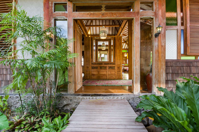 5 Star Villa in Bali, Minutes from the Beach, Bali Villa 2083