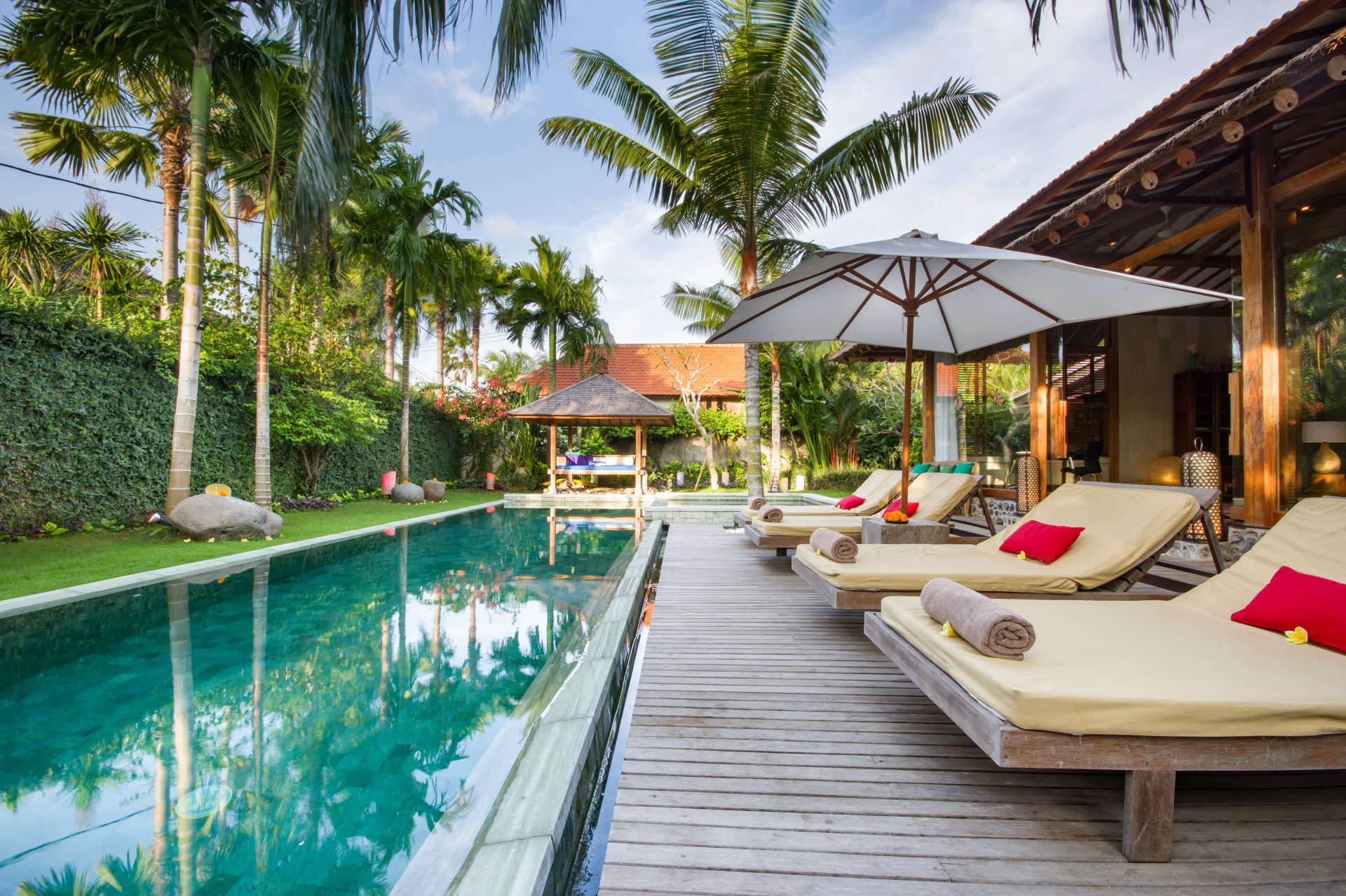 5 Star Villa in Bali, Minutes from the Beach, Bali Villa 2083
