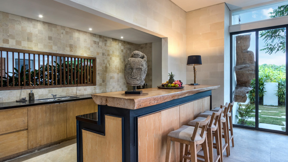 5 Star Villa for Rent in Bali, Bali Villa 2084