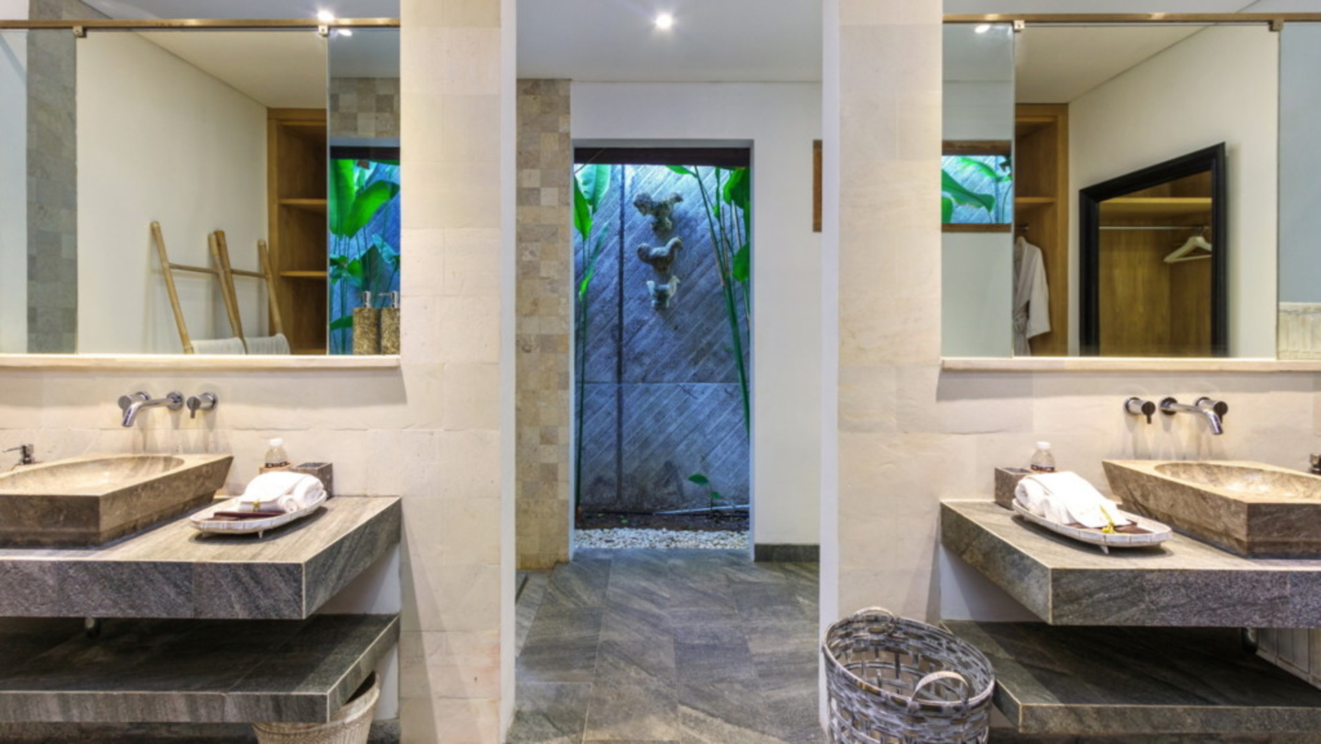 5 Star Villa for Rent in Bali, Bali Villa 2084